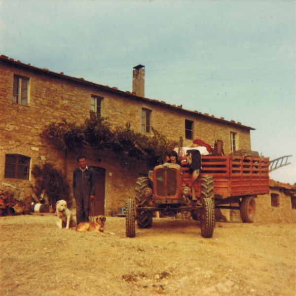 Historical photo of the day: front view of Casale Monticchio