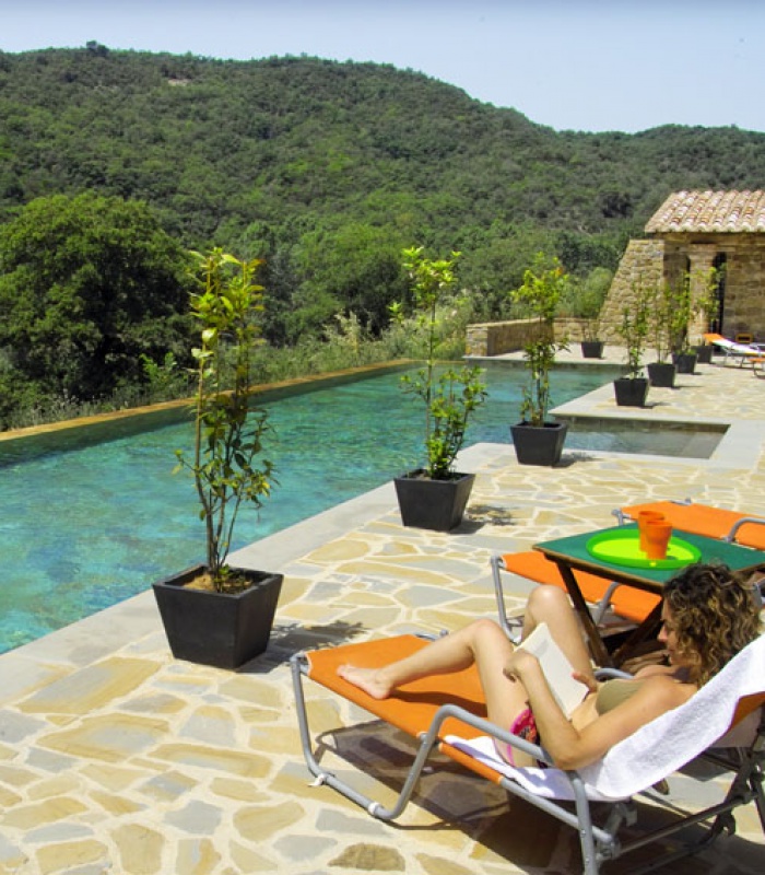 Swimming pool, terrace and valley