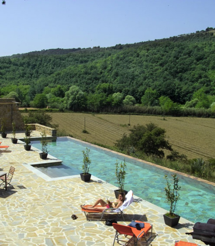 Terrace, swimming pool and valley
