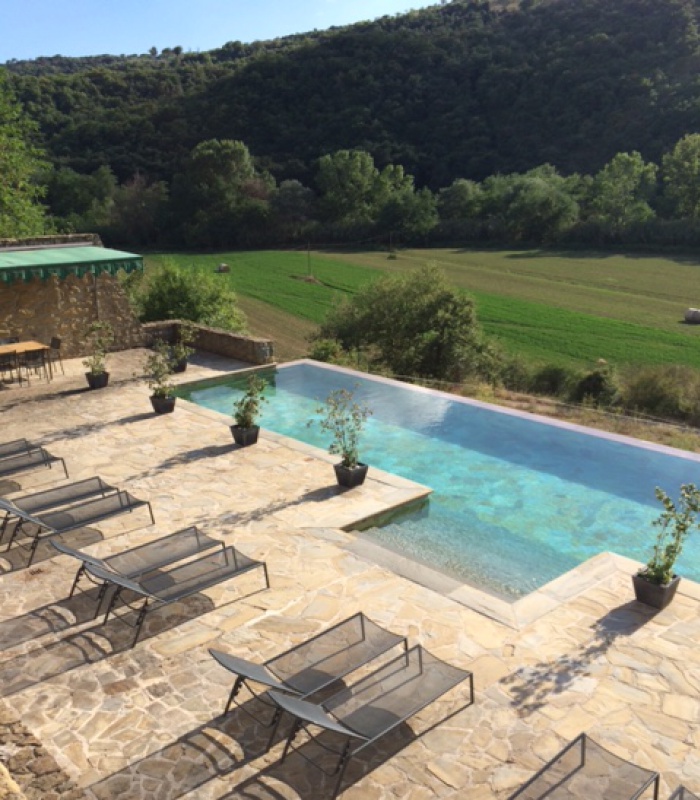 Terrace, swimming pool and valley