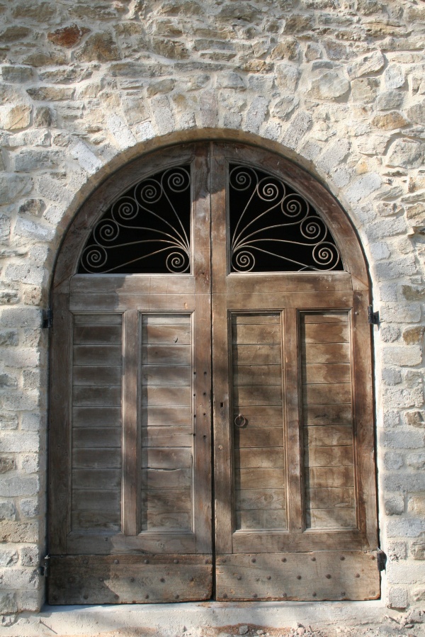 Entrance door