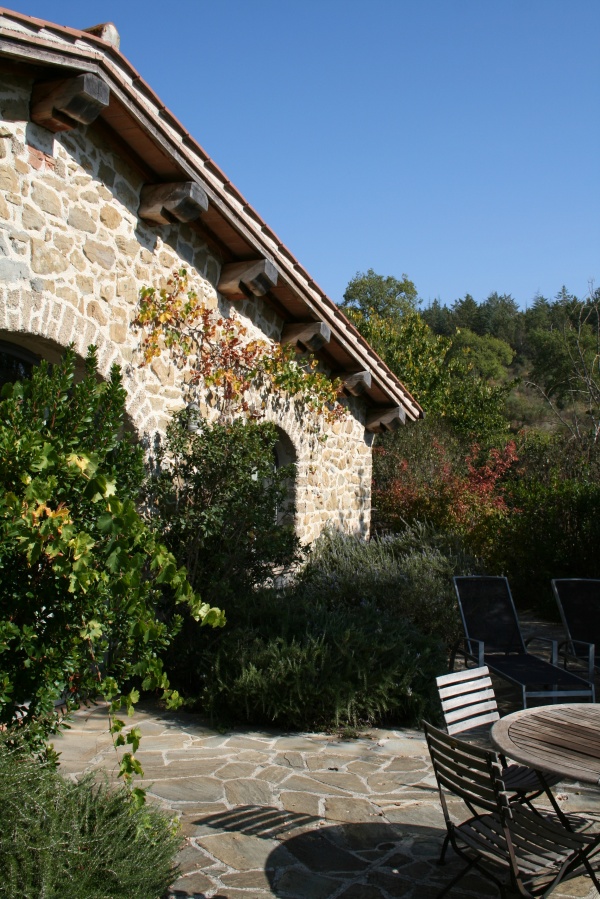 External view of the Small Apartment