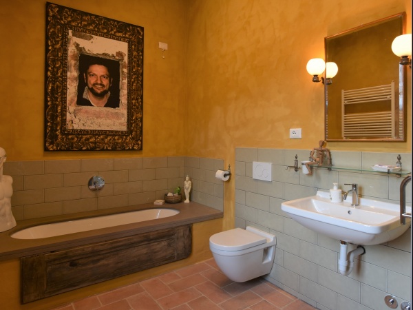 Bathroom 2