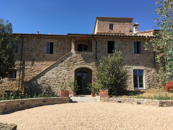 Frontal view of Casale Monticchio